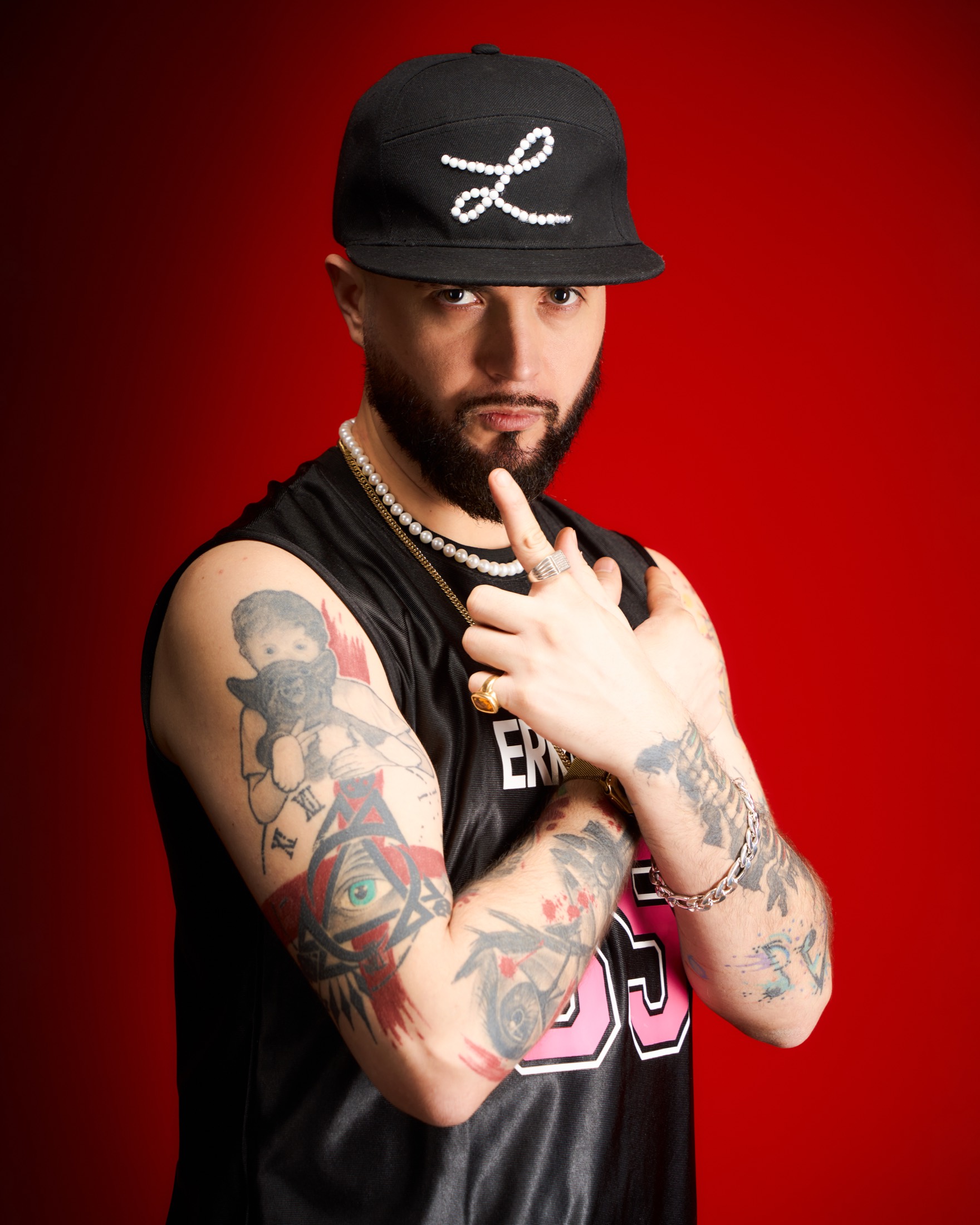 Francisco Jullian invitando a conversar sobre un proyecto en Piso15 Music